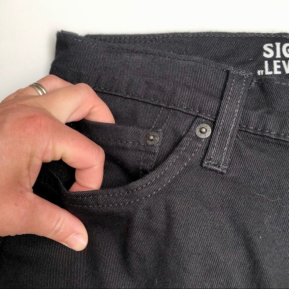 Signature by Levi Strauss & Co. Men’s Skinny Jeans - Picture 7 of 16